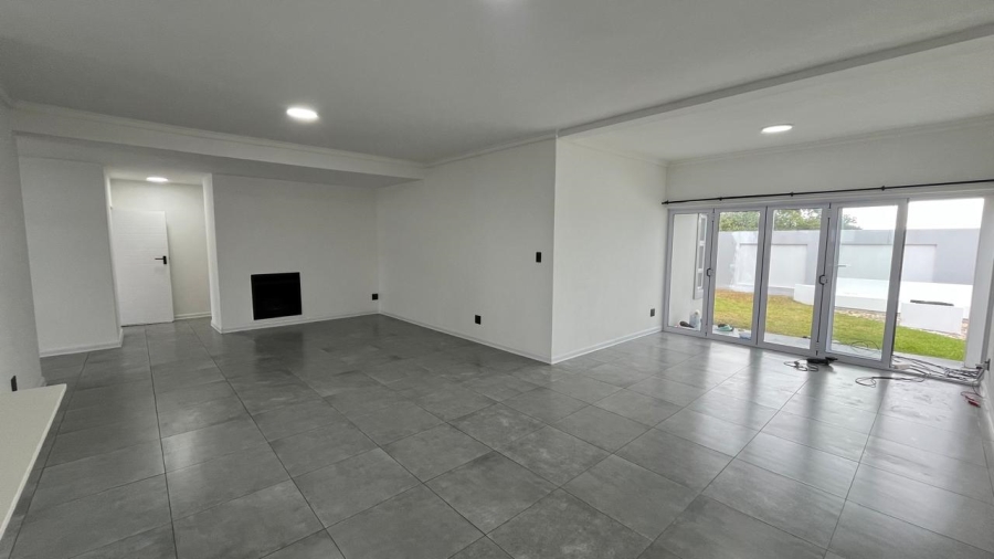 3 Bedroom Property for Sale in Aston Bay Eastern Cape